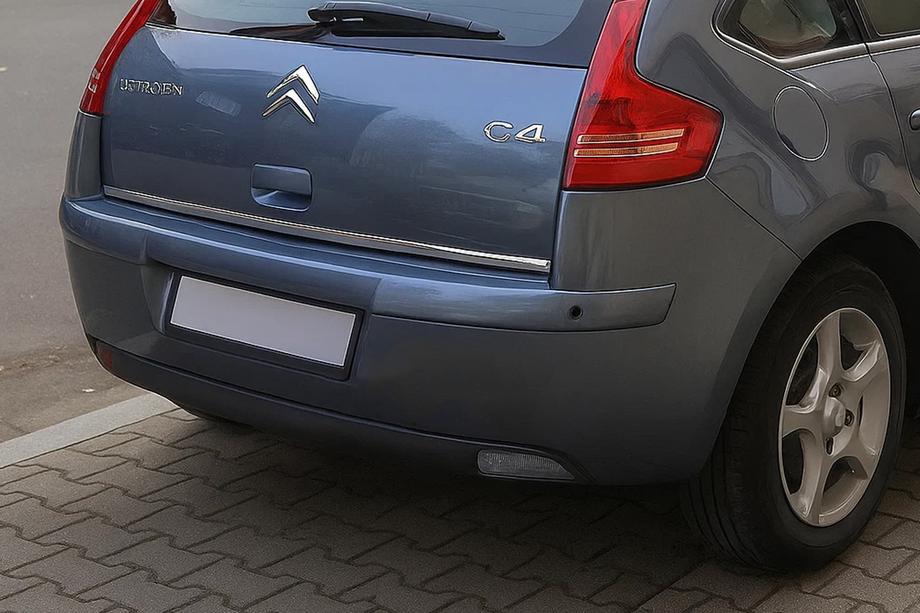 Citroen C-4 2004-2010 гг. Накладка нижней кромки крышки багажника (нержавейка) Image
