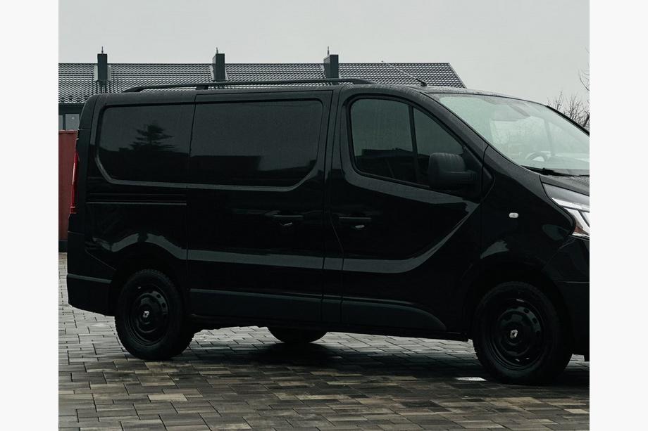 Nissan NV300/Primastar 2016- гг. Черные рейлинги Длинная база, пластиковые ножки Фото 2