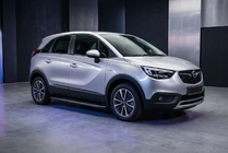 Opel Crossland X 2017-2024 гг. Боковые пороги Bosphorus Black (2 шт., алюминий) фото 1