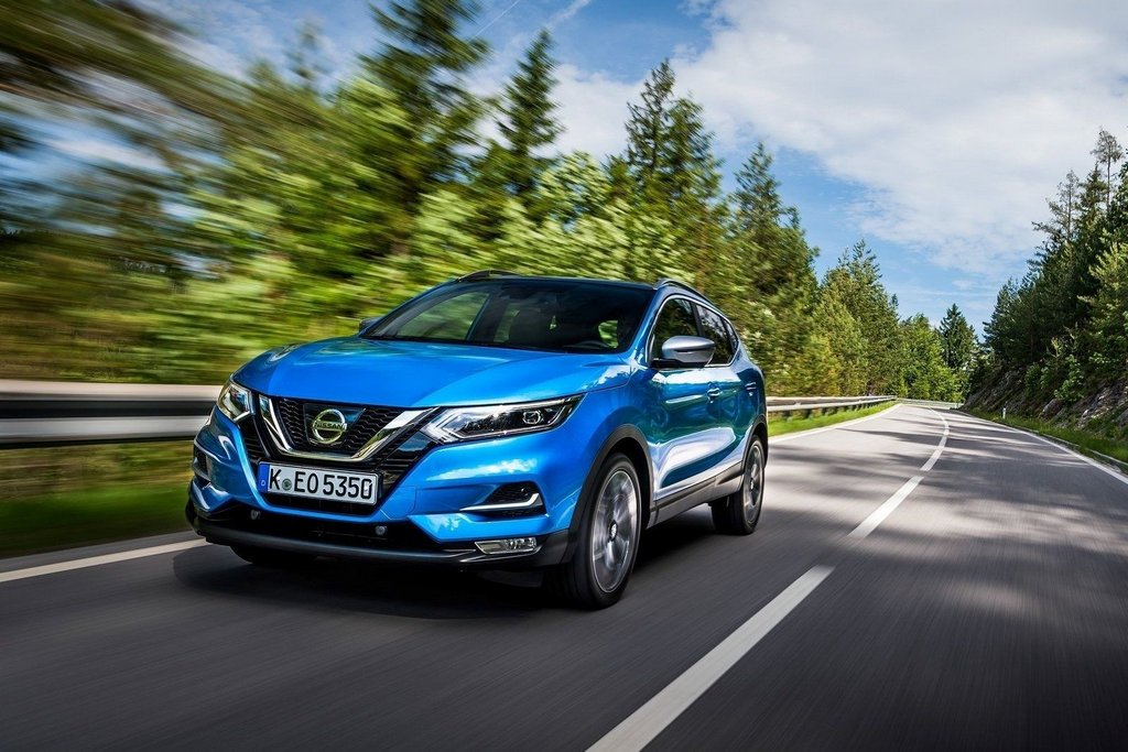 Обзор обновленного кроссовера Nissan Qashqai второго поколения