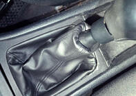Opel Astra G classic 1998-2012 гг. Чехол КПП V1 (с рамкой) фото 1