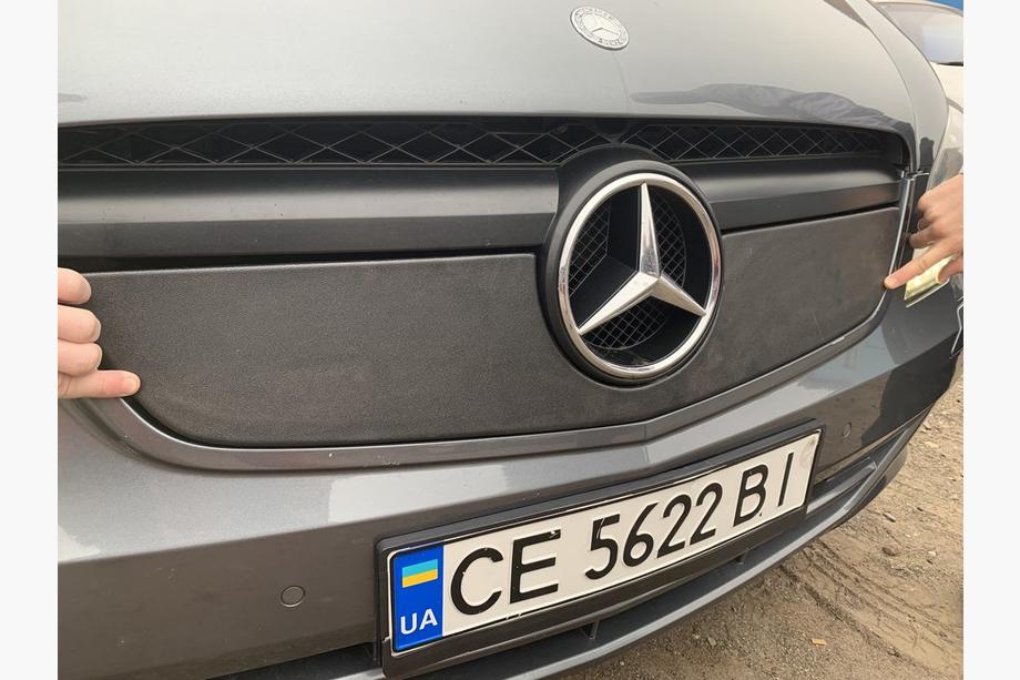Mercedes Vito W639 2004-2014 гг. Зимняя накладка на решетку радиатора V1 (2010-2015) Матовый Фото 3