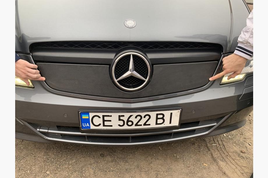 Mercedes Vito W639 2004-2014 гг. Зимняя накладка на решетку радиатора V1 (2010-2015) Матовый Фото 4