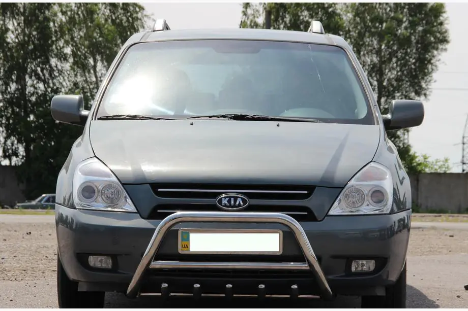 Kia Carnival 2002-2013 гг. Кенгурятник WT003 (нержавейка) Image