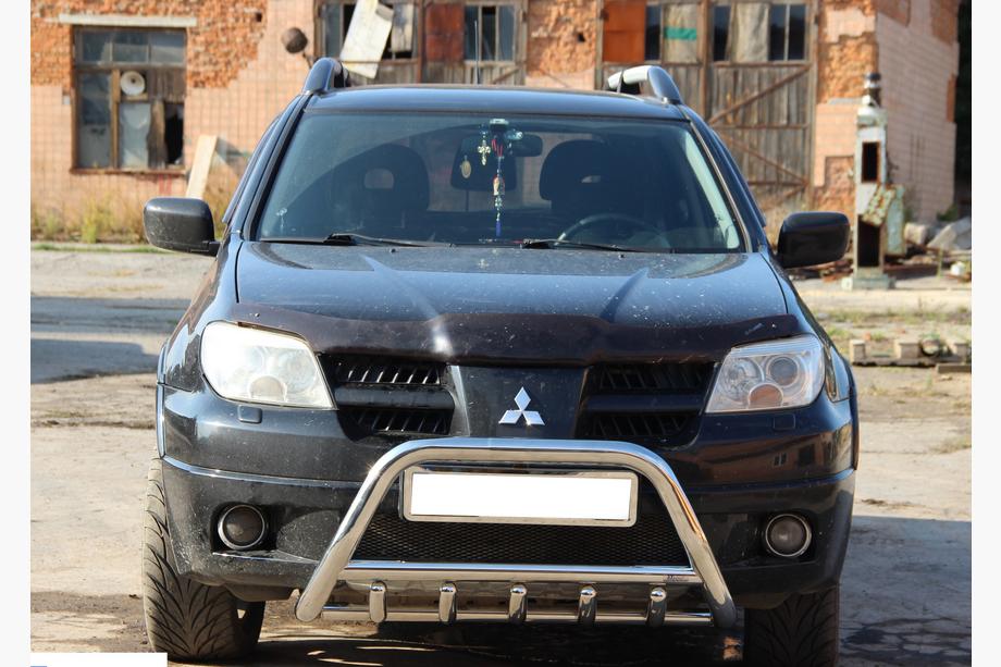 Mitsubishi Outlander 2001-2006 гг. Кенгурятник WT003 (нержавейка) Image