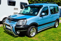 Peugeot Partner 1996-2008 гг. Кенгурятник WT004 Нержавейка фото 1