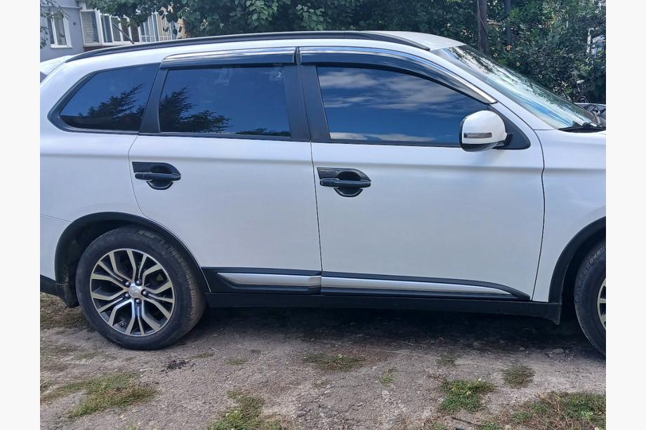 Mitsubishi Outlander 2012-2021 гг. Рейлинги на крышу (2 шт) Image