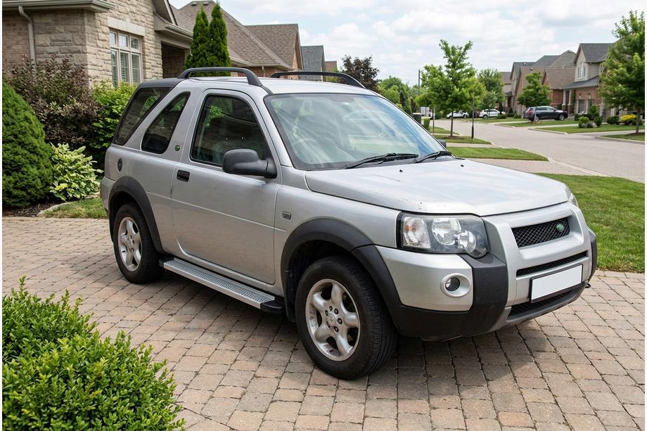 Land Rover Freelander I 1997-2006 гг. Боковые Подножки Maya V2 (2 шт., Алюминий) Image