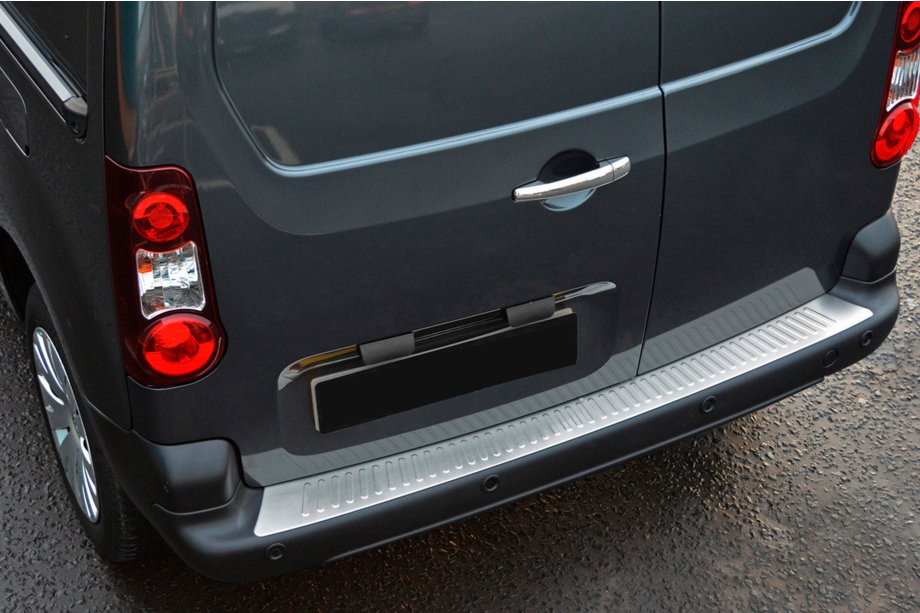 Citroen Berlingo 2008-2018 гг. Накладка на задний бампер Omsa Line (нержавейка) Image