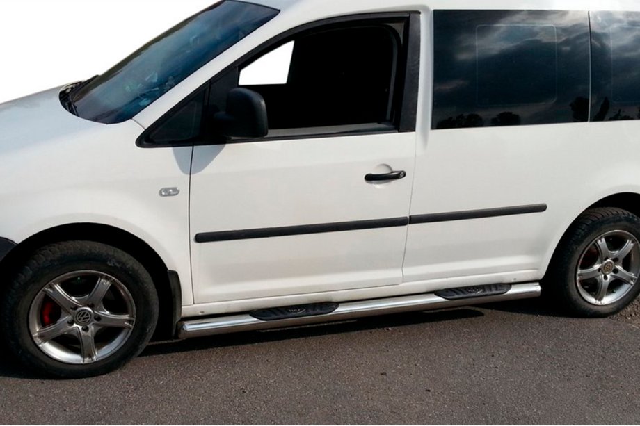 Volkswagen Caddy 2015-2020 гг. Боковые трубы BB002 (2 шт., нержавейка) 60 мм, Стандартная база Фото 3