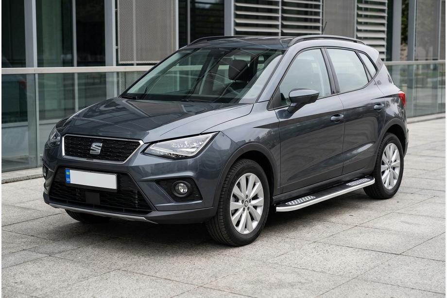 Seat Arona 2017- гг. Боковые Подножки Tayga V2 (2 шт., Алюминий) Image