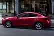 Рестайлинговая версия седана Mazda 3 фото 8