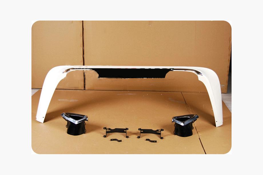 Toyota Land Cruiser 200 2007-2021 гг. Комплект обвеса 2012-2015 (LC15) Черный Фото 10