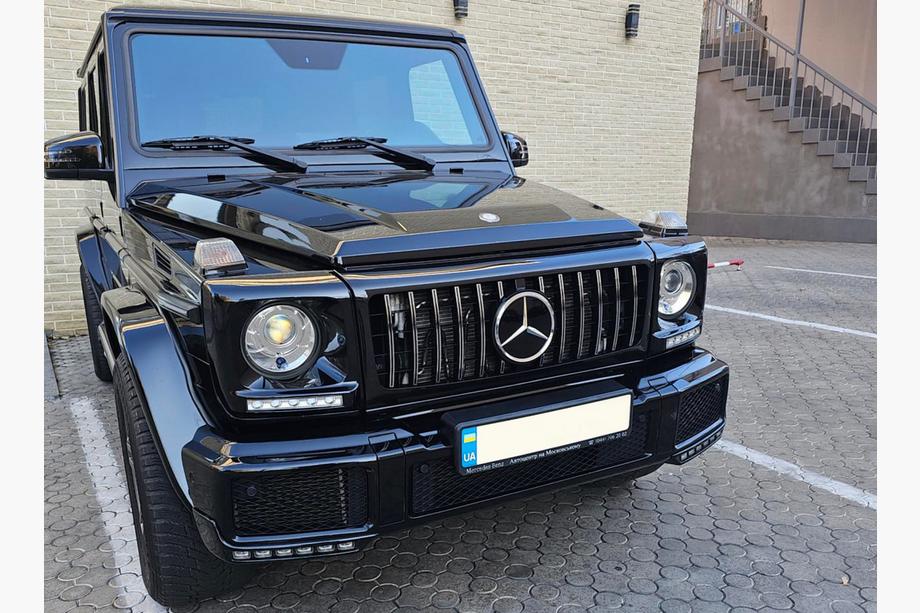 Mercedes G class W463 1990-2018 гг. Передняя Решетка (GT, с Хромированными Вставками) Черный с хромированными полосами Image