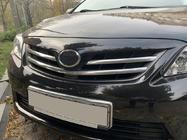Toyota Corolla 2007-2013 гг. Хромированные накладки на решетку радиатора (2010-2013, 3 шт, нержавейка) фото 3