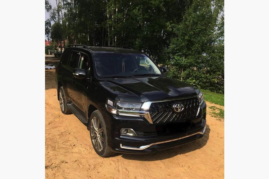 Toyota Land Cruiser 200 2007-2021 гг. Решетка радиатора 2016-2021 (TRD) Фото 7