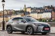 Гибридная модификация кроссовера Lexus UX 250h фото 8