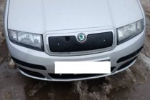 Skoda Fabia 2000-2007 гг. Зимняя накладка на решетку радиатора фото 3