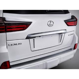 Вставка заднего бампера с хромом (2016+) Lexus LX570/450d 2008-2022 гг. фото 2