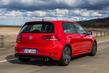 Обзор заряженной модификации хэтчбека Volkswagen Golf GTI фото 7
