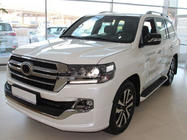 Toyota Land Cruiser 200 2007-2021 гг. Решетка радиатора 2016-2021 (дизайн 2019) Без камеры фото 5