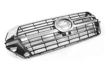 Toyota Land Cruiser 200 2007-2021 гг. Решетка радиатора 2016-2021 (дизайн 2019) Без камеры фото 2