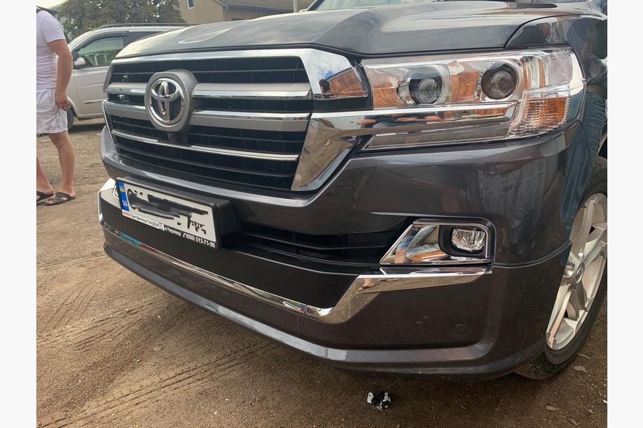 Toyota Land Cruiser 200 2007-2021 гг. Решетка радиатора 2016-2021 (дизайн 2019) Фото 7
