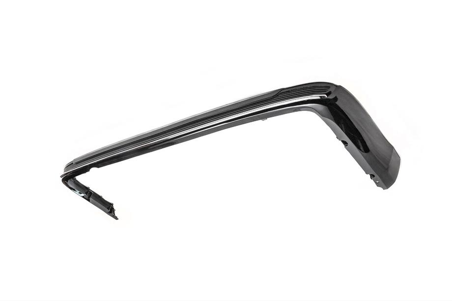 Toyota Land Cruiser 200 2007-2021 гг. Комплект обвесов 2016-2021 (Executive 2019) Черный Фото 12