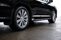 Lexus LX570/450d 2008-2022 гг. Молдинги на двери (Дизайн 2016+) фото 3