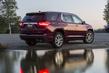Обзор кроссовера Chevrolet Traverse фото 2