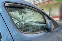 Citroen Berlingo 2008-2018 гг. Ветровики вставные (2 шт, HIC) фото 1
