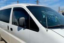 Hyundai H200, H1, Starex 1998-2007 гг. Ветровики на окна (2 шт, HIC) фото 1