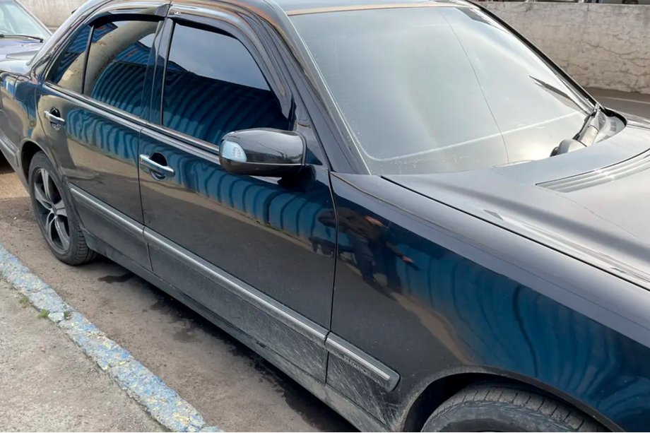 Mercedes E-class W210 1995-2002 гг. Ветровики SD (4 шт, HIC) Image