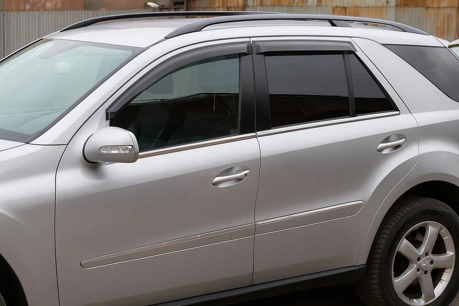 Mercedes ML W164 2005-2011 гг. Ветровики на окна (4 шт, HIC) Фото 1