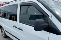 Mercedes Vito W638 1996-2003 гг. Ветровики на окна (2 шт, HIC) фото 1