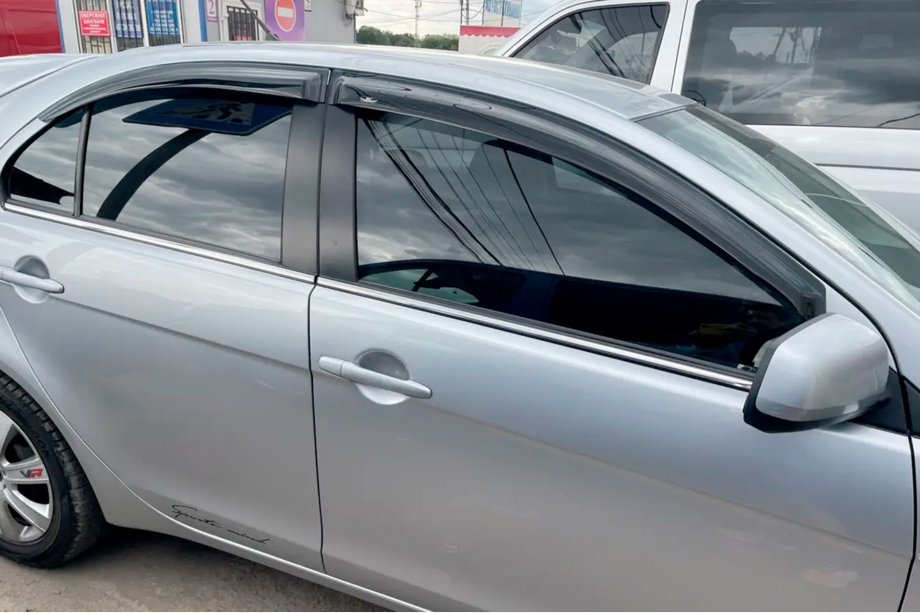 Mitsubishi Lancer X 2008- гг. Ветровики на окна (4 шт, HIC) Image