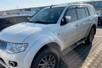 Mitsubishi Pajero Sport 2008-2015 гг. Ветровики на окна (4 шт, HIC) фото 7