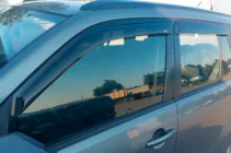 Suzuki Grand Vitara 2005-2017 гг. Ветровики на окна (4 шт, HIC) фото 9
