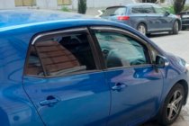Toyota Auris 2007-2012 гг. Ветровики на окна (4 шт, HIC) фото 3