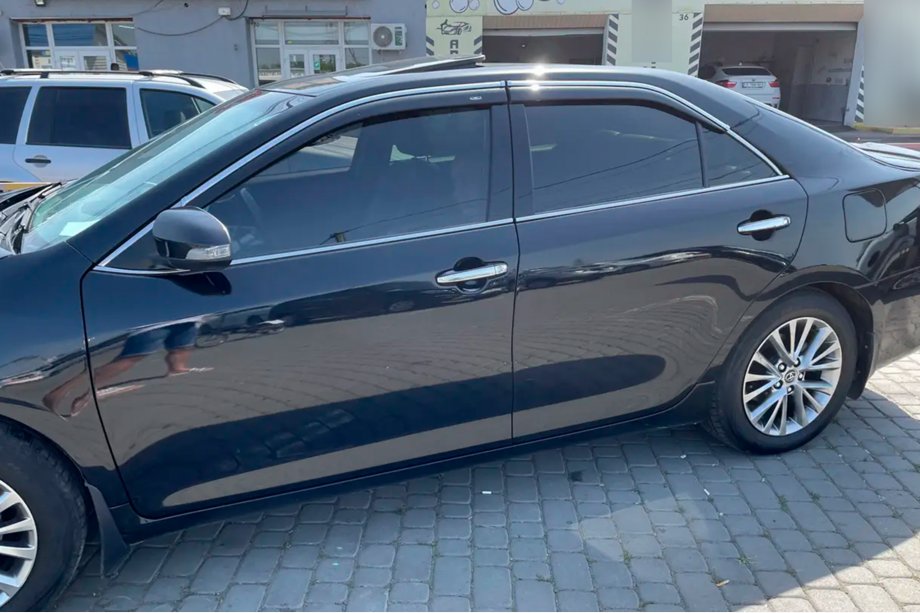 Toyota Camry 2011–2017 гг. Ветровики с хромированной накладкой (2011-2017 EU / 2011-2014 USA, 4 шт, HIC) Фото 4