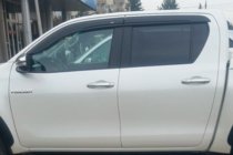 Toyota Hilux 2015- гг. Ветровики на окна (4 шт, HIC) фото 3