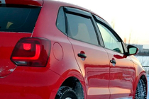 Volkswagen Polo 2010-2017 гг. Ветровики HB (4 шт, HIC) фото 2