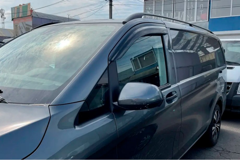 Mercedes Vito/V-class W447 2014- гг. Ветровики на окна (2 шт, HIC) Image
