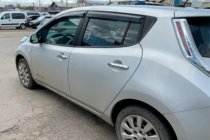 Nissan Leaf 2010-2017 гг. Ветровики на окна (4 шт, HIC) фото 9