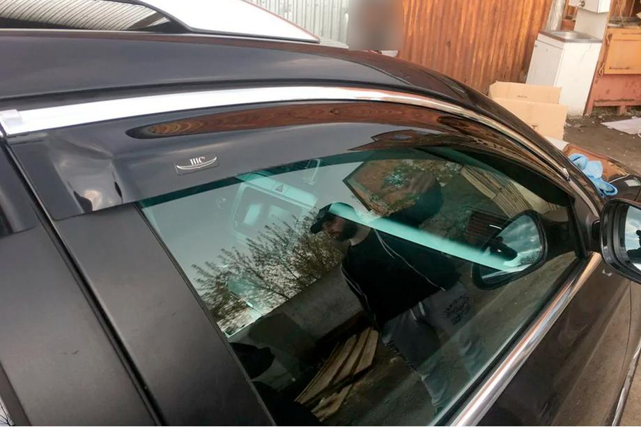 Volkswagen Passat B7 2012-2015 гг. Ветровики с хромированным молдингом SW (4 шт, EU, HIC) Image
