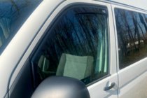 Volkswagen T6 2015-2024 гг. Ветровики вставные (2 шт, HIC) фото 4
