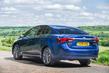 Обзор седана Toyota Avensis фото 9