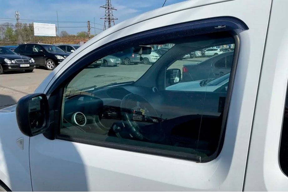 Mercedes Citan 2013-2021 гг. Ветровики на окна (2 шт, HIC) Фото 2
