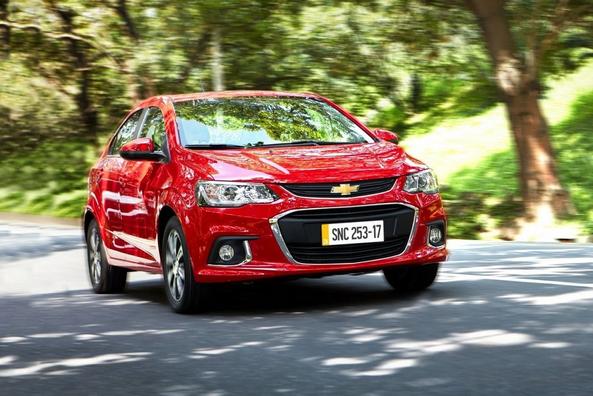 Обзор обновленного седана Chevrolet Aveo