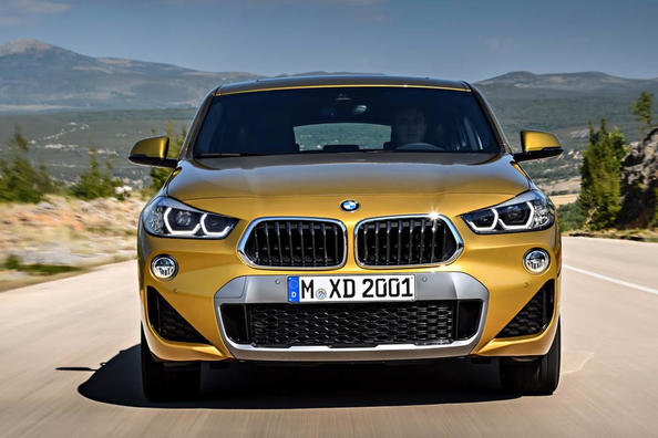 Обзор компактного кроссовера BMW X2 фото 2